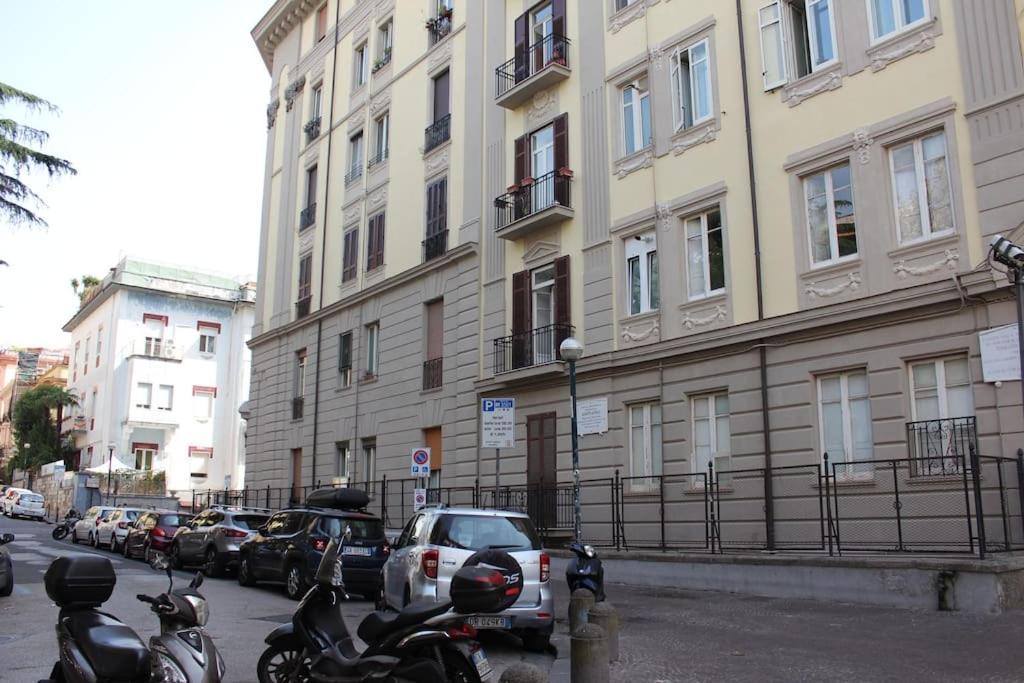 Nel Cuore Del Vomero Apartment *